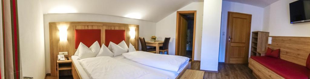 Pension Bergwelt Neustift im Stubaital Eksteriør billede