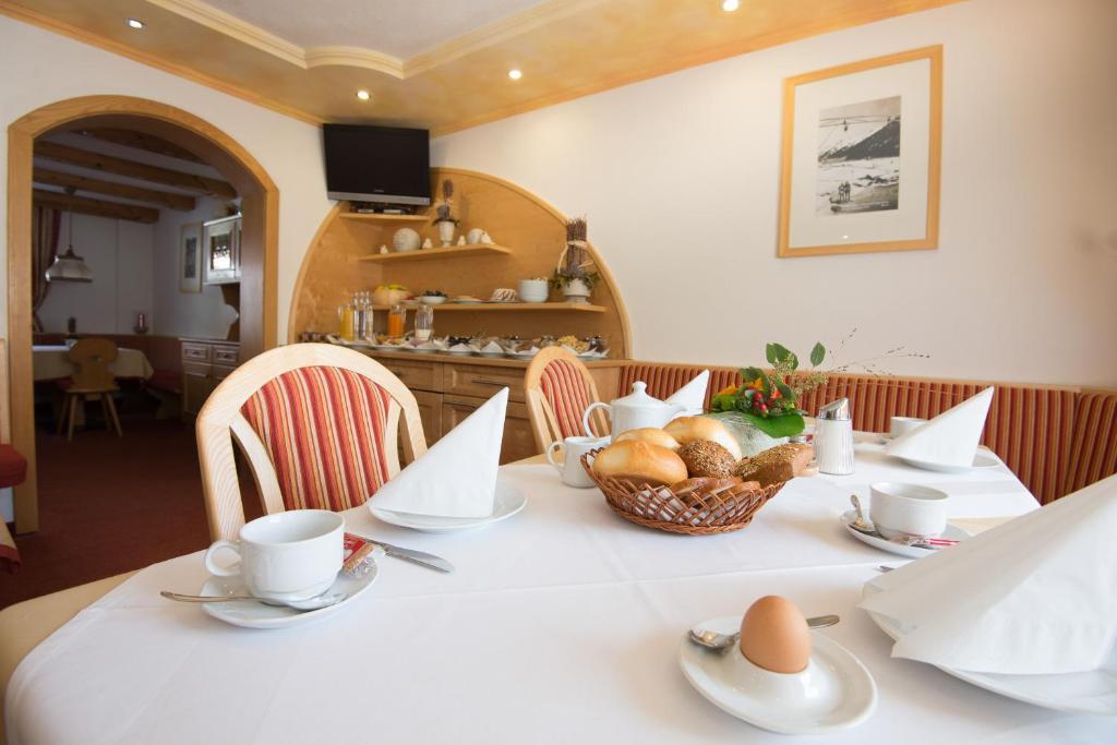 Pension Bergwelt Neustift im Stubaital Eksteriør billede